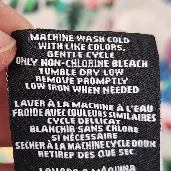 Disney Stitch Shirt Mens XXL Beige Floral Hawaiian Button Up Rayon Short Slv EUC - Picture 10 of 11